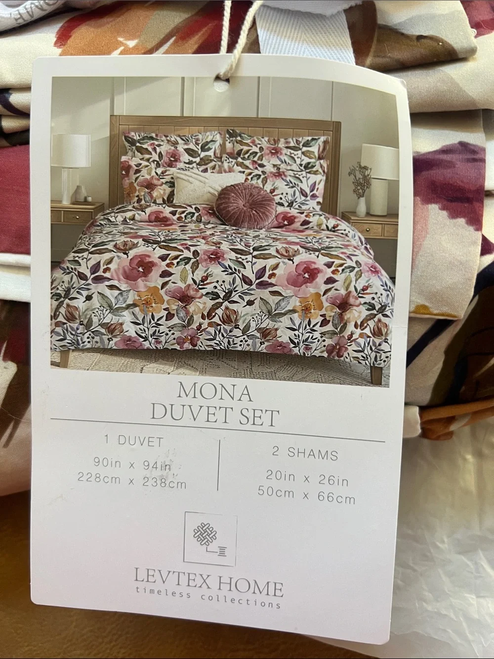 New Levtex Mona Duvet Set - Pink, Burgundy, Green-Full/Queen- 1 Duvet, 2 Shams